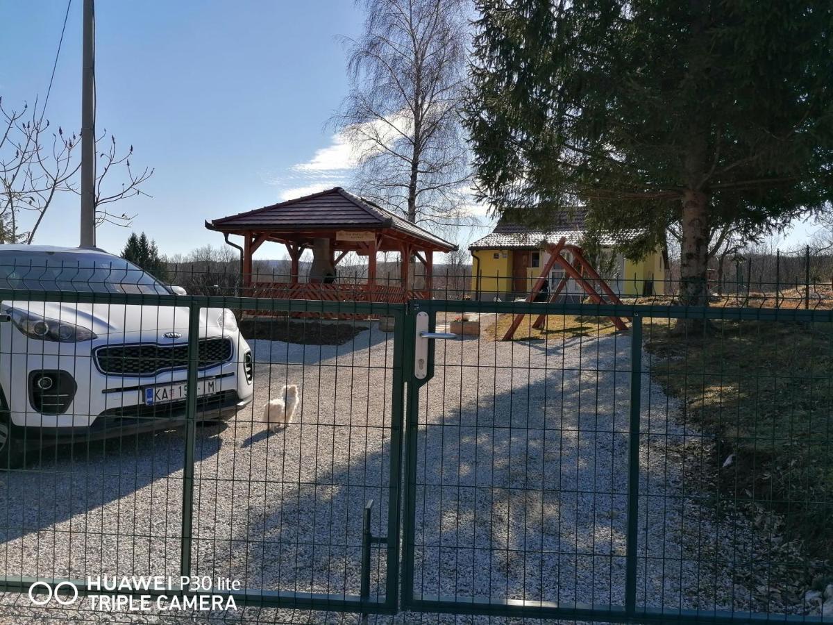 Kuca Za Odmor Tina Apartment Tounj Exterior photo